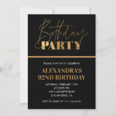 Invitation Fête d'anniversaire élégante noire et or script 92 (Devant)