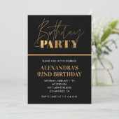 Invitation Fête d'anniversaire élégante noire et or script 92 (Debout devant)