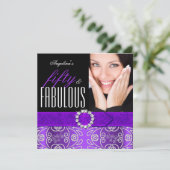 Invitation Fête d'anniversaire fabuleuse 50 Diamant Pourpre (Debout devant)