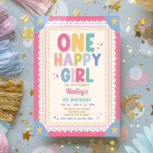 Fête d'anniversaire fantaisiste d'une fille heureu