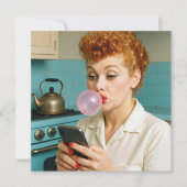 Invitation Fête d'anniversaire Femme rétro envoyant un texto (Devant)