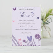 Invitation Fête d'anniversaire florale violette (Debout devant)