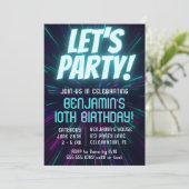 Invitation Fête d'anniversaire garçon bleu néon (Debout devant)