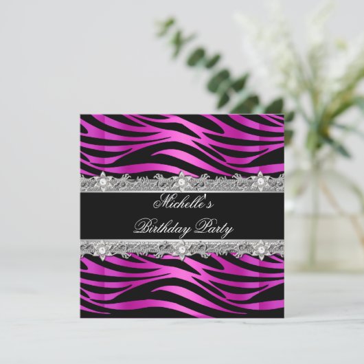 Invitation Fête d'anniversaire Hot rose argent Zebra Diamond  (Debout devant)
