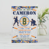 Invitation Fête d'anniversaire militaire de fléchettes Fléche (Debout devant)