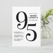 Invitation Fête d'anniversaire moderne noir et blanc 95e (Debout devant)