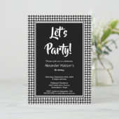 Invitation Fête d'anniversaire noir moderne (Debout devant)