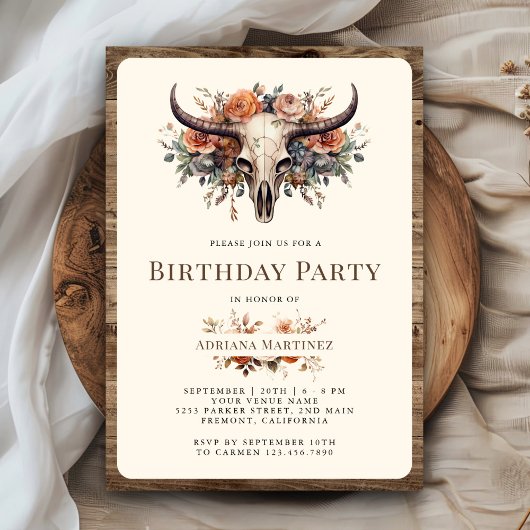 Invitation Fête d'anniversaire occidentale crâne de vache flo