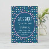 Invitation Fête d'anniversaire points d'aquarelle rose (Debout devant)