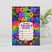 Invitation Fête d'anniversaire Pop It Dinosaure (Debout devant)