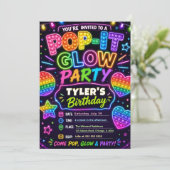 Invitation Fête d'anniversaire Pop It Glow (Debout devant)