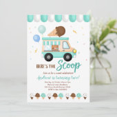 Invitation Fête d'anniversaire pour camion crème glacée bleu (Debout devant)