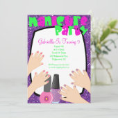 Invitation Fête d'anniversaire pourpre de spa de manucure de (Debout devant)