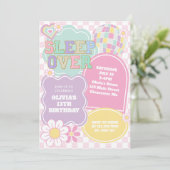 Invitation Fête d'anniversaire pyjama pastel Varsity (Debout devant)