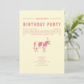 Invitation Fête d'anniversaire rose vache à beurre (Debout devant)