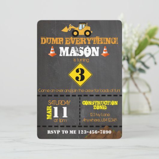 Invitation Fête d'anniversaire sur le thème de la constructio (Debout devant)