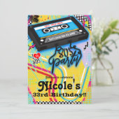 Invitation Fête d'anniversaire sur le thème des cassettes aud (Debout devant)