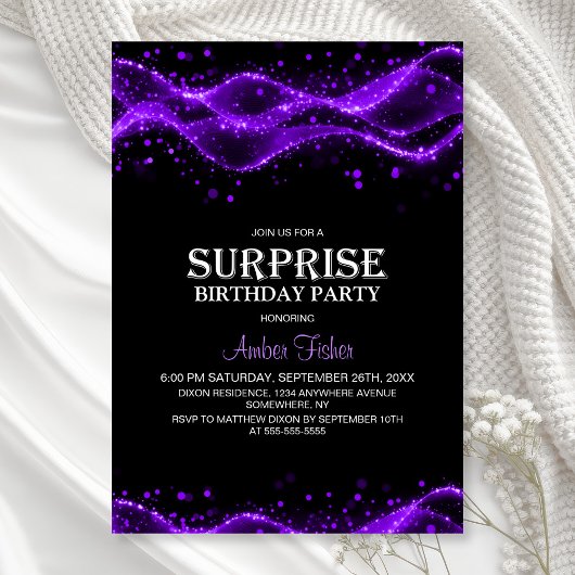 Invitation Fête d'anniversaire surprise noire et violette pou