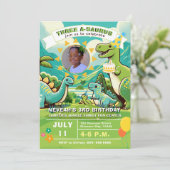 Invitation Fête d'anniversaire T-Rex Dinosaur personnalisable (Debout devant)