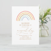 Invitation Fête d'anniversaire Whimsical Rose Rainbow Girl (Debout devant)