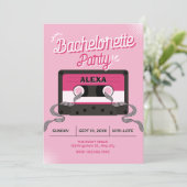 Invitation Fête de bachelorette cassette musicale rose (Debout devant)