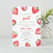 Invitation Fête de bébé aux fraises sucrées (Debout devant)