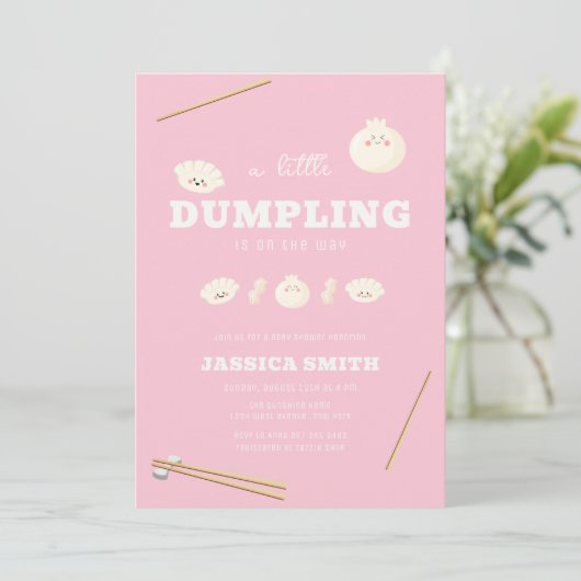 Invitation Fête de Bébé Bao Dumpling Rose Moderne Kawaii (Debout devant)