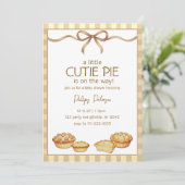 Invitation Fête de Bébé Cutie Pie avec Ruban Gingham Neutre (Debout devant)