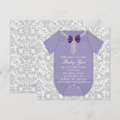 Invitation Fête de bébé fille en gris et damas violet (Devant / Derrière)