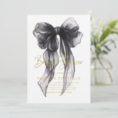 Invitation Fête de bébé personnalisée avec nœud noir chic (Debout devant)