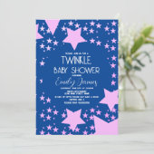 Invitation Fête de Bébé Twinkle Rose Etoiles Fond Bleu (Debout devant)