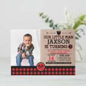 Invitation Fête de bûcheron avec photo, enfant rustique plaid (Debout devant)