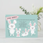 Invitation Fête de chasse aux oeufs de lapin de Pâques (Debout devant)