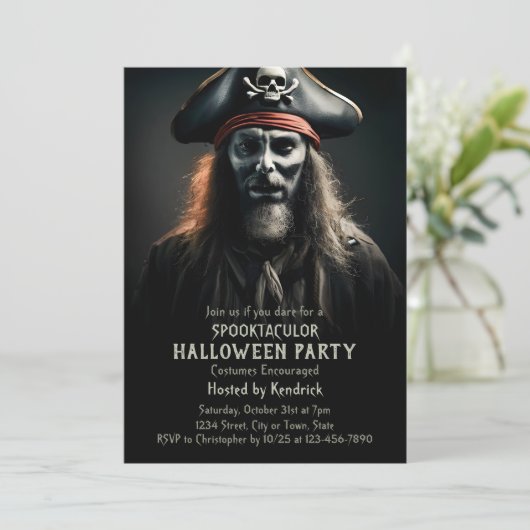 Invitation Fête de costume éffrayante Pirate Halloween (Debout devant)