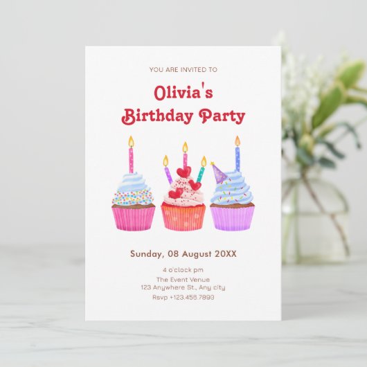 Invitation Fête de cupcakes dessinés à la main (Debout devant)