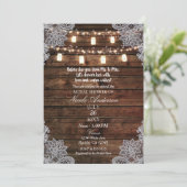 Invitation Fête de fiançailles avec bois de grange rustique e (Debout devant)
