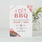 Invitation Fête de fiançailles rustique 'Je fais du BBQ' (Debout devant)