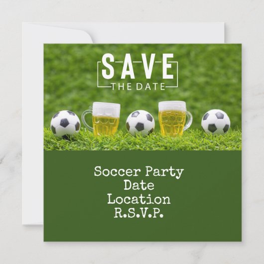 Invitation Fête de football avec balle et bière sur vert (Devant)