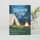 Invitation Fête de Glamping avec Feu de Camp et Tente Cosy (Debout devant)