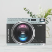 Invitation Fête de graduation de la caméra rétro (Debout devant)