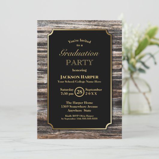 Invitation Fête de graduation en bois de bordure or moderne (Debout devant)