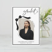 Invitation Fête de graduation photo de script de bow moderne (Debout devant)