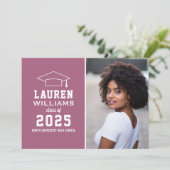 Invitation Fête de graduation photo moderne Berry Pink (Debout devant)