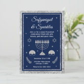 Invitation Fête de Hanukkah Sufganiyot & Paillettes (Debout devant)