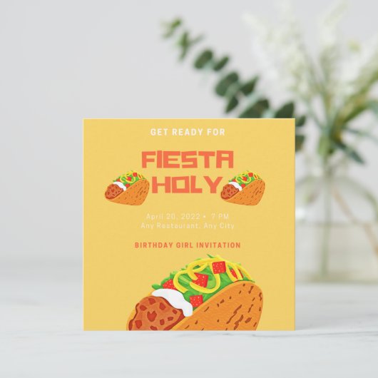 Invitation Fête de la Sainte Guacamole Fille d'anniversaire  (Debout devant)