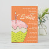 Invitation Fête de l'anniversaire du Big Cupcake (Debout devant)