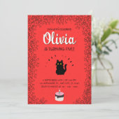 Invitation Fête de l'anniversaire du Chat d'aquarelle rouge (Debout devant)