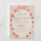 Invitation Fête de mariage gingham aux fraises sucrées (Devant)