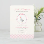 Invitation Fête de naissance de petite fille au gingham rose (Debout devant)