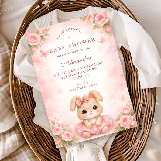Invitation Fête de naissance florale de lapin rose